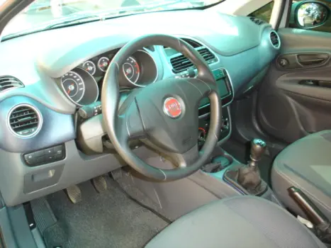 FIAT Punto 1.4 4P ATTRACTIVE FLEX, Foto 4