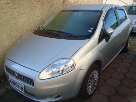 FIAT Punto 1.4 4P ELX FLEX, Foto 1