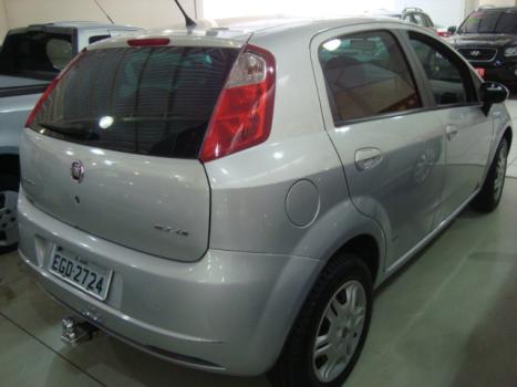 FIAT Punto 1.4 4P ELX FLEX, Foto 2