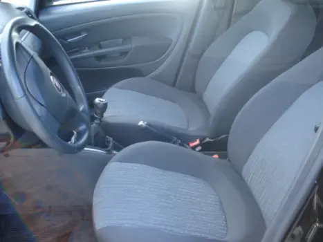 FIAT Punto 1.6 16V 4P ESSENCE FLEX, Foto 2