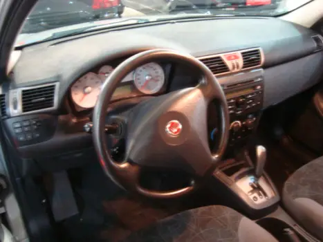 FIAT Stilo 1.8 4P FLEX DUALOGIC AUTOMATIZADO, Foto 4