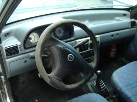 FIAT Uno 1.0, Foto 4