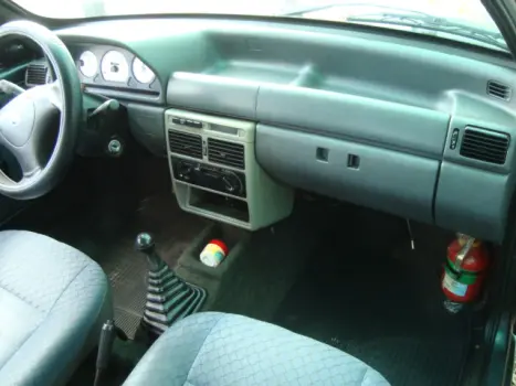 FIAT Uno 1.0 4P FIRE, Foto 3