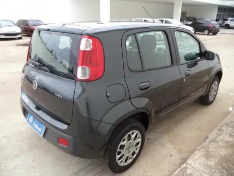 FIAT Uno 1.0 4P FLEX EVO VIVACE CELEBRATION, Foto 2