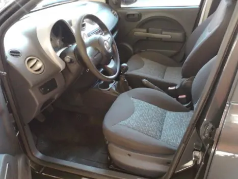 FIAT Uno 1.4 4P FLEX ATTRACTIVE, Foto 3