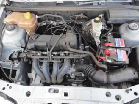 FORD Courier 1.6 L, Foto 4