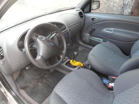 FORD Courier 1.6 L, Foto 3