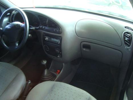 FORD Courier 1.6 L, Foto 4