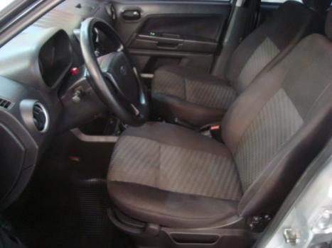 FORD Ecosport XLS 1.6, Foto 2