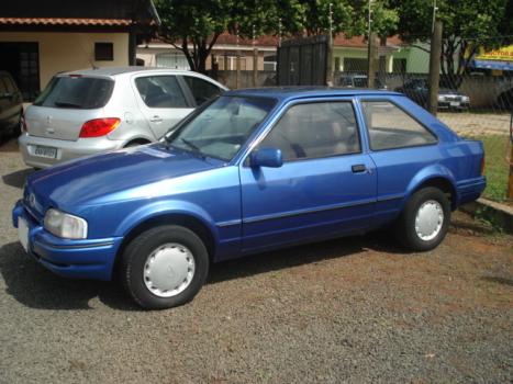 FORD Escort 1.0 HOBBY, Foto 2