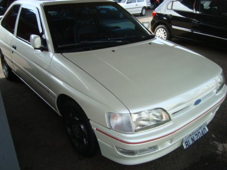 FORD Escort 2.0 XR3, Foto 1