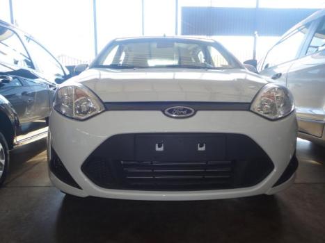 FORD Fiesta Hatch 1.6 4P, Foto 1