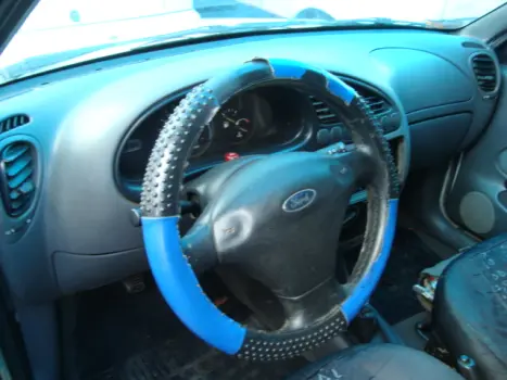 FORD Fiesta Hatch 1.0 4P GL , Foto 4