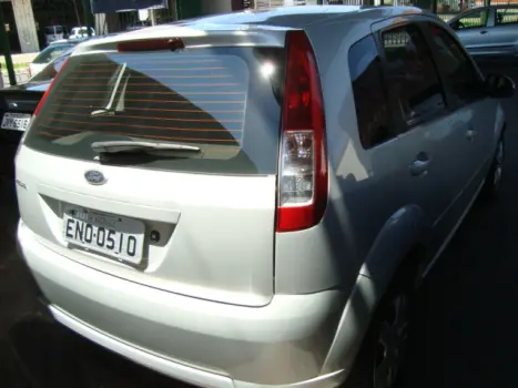 FORD Fiesta Hatch 1.0 4P FLEX, Foto 2