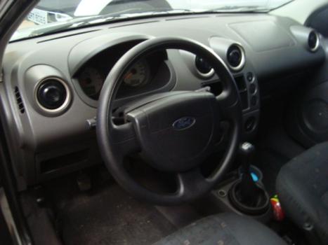 FORD Fiesta Hatch 1.6 4P, Foto 3