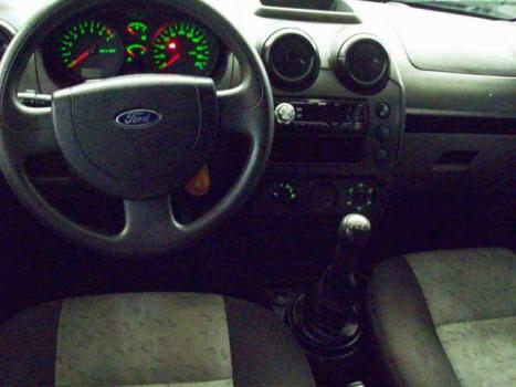 FORD Fiesta Hatch 1.0 4P FLEX, Foto 3