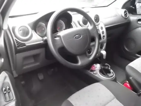 FORD Fiesta Hatch 1.6 4P CLASS FLEX, Foto 3