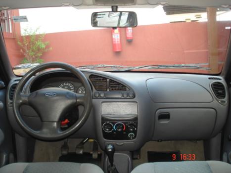 FORD Fiesta Hatch 1.0 4P, Foto 3