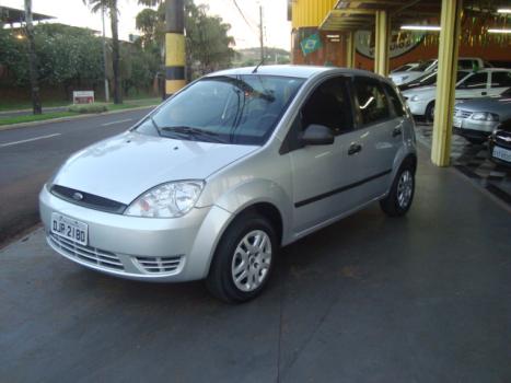 FORD Fiesta Hatch 1.6 4P FLEX, Foto 2