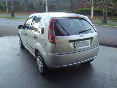 FORD Fiesta Hatch 1.6 4P FLEX, Foto 3