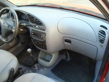 FORD Fiesta Hatch 1.0 4P, Foto 4