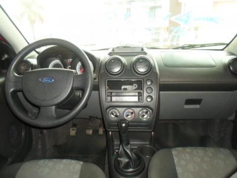 FORD Fiesta Hatch 1.0 4P, Foto 2