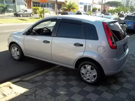 FORD Fiesta Hatch 1.6 4P FLEX, Foto 3