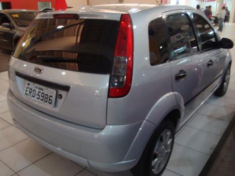 FORD Fiesta Hatch 1.6 4P, Foto 4