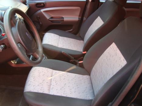 FORD Fiesta Hatch 1.0 4P, Foto 2