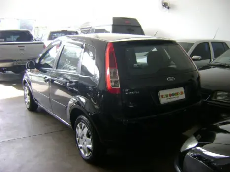 FORD Fiesta Hatch 1.0 4P FLEX, Foto 2