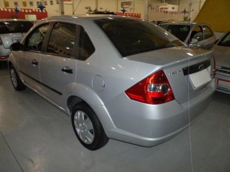 FORD Fiesta Sedan 1.0 4P PERSONALIT�, Foto 3