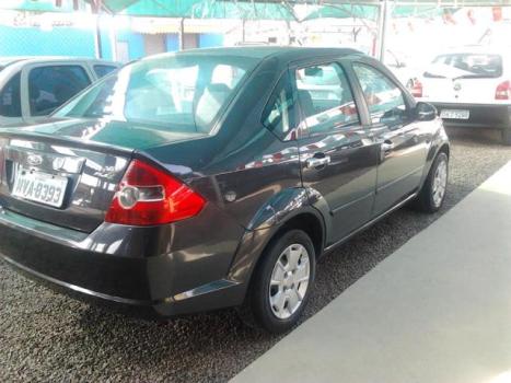 FORD Fiesta Sedan 1.6 4P FLEX, Foto 1