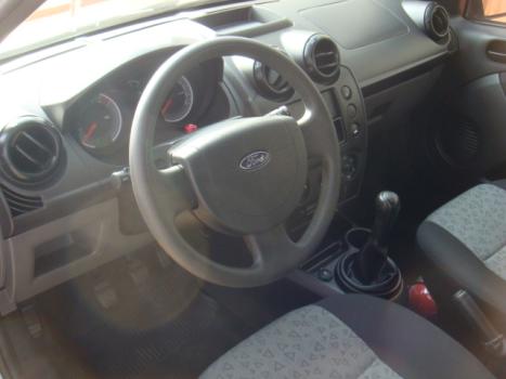 FORD Fiesta Sedan 1.6 4P FLEX, Foto 4