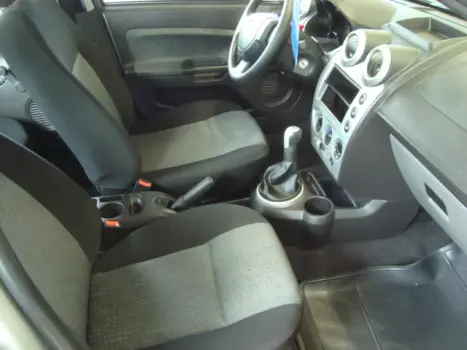 FORD Fiesta Sedan 1.6 4P CLASS FLEX, Foto 2