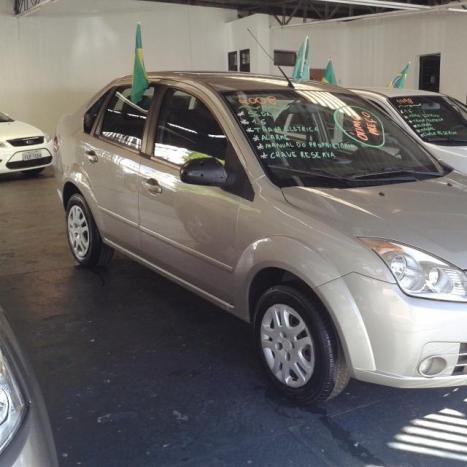 FORD Fiesta Sedan 1.6 4P FLEX, Foto 1