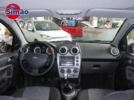 FORD Fiesta Sedan 1.0 4P FLEX, Foto 3