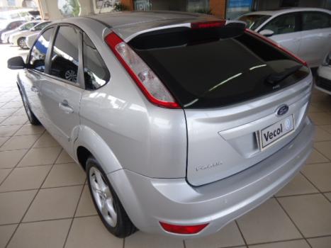 FORD Focus Hatch 1.6 4P, Foto 3