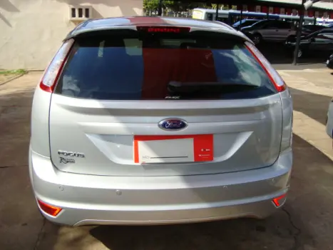 FORD Focus Hatch 1.6 4P GLX, Foto 4