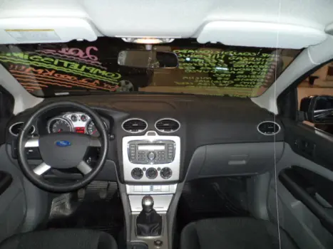 FORD Focus Hatch 1.6 4P GLX FLEX, Foto 4