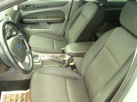 FORD Focus Hatch 2.0 16V 4P FLEX AUTOM�TICO, Foto 2