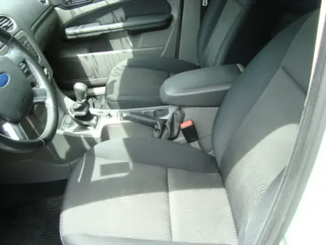 FORD Focus Hatch 2.0 16V 4P FLEX AUTOM�TICO, Foto 2