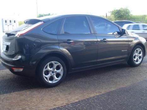 FORD Focus Hatch 2.0 16V 4P TITANIUM FLEX, Foto 2