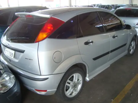 FORD Focus Hatch 2.0 16V 4P FLEX AUTOM�TICO, Foto 2