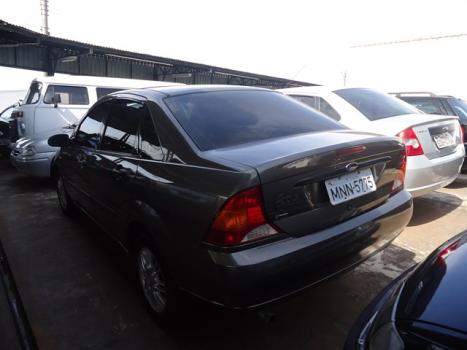 FORD Focus Sedan 1.6 4P GLX, Foto 4