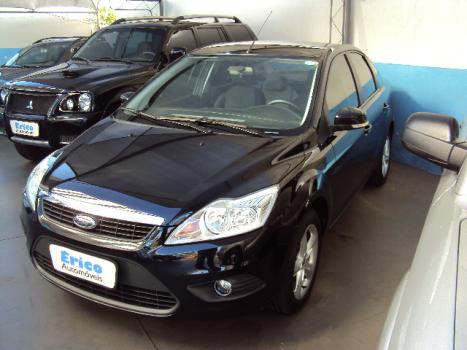 FORD Focus Sedan 2.0 16V 4P GLX, Foto 1