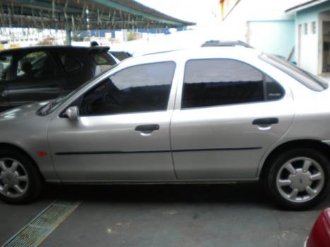 FORD Mondeo 2.0 16V GLX, Foto 3