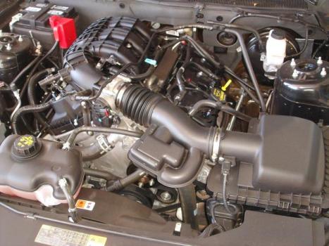 FORD Mustang 3.7 V6 24V COUP� AUTOM�TICO, Foto 4