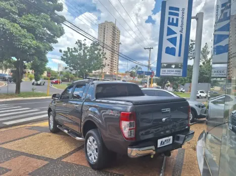 FORD Ranger 3.2 20V CABINE DUPLA 4X4 LIMITED AUTOM�TICO, Foto 14