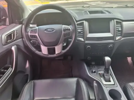 FORD Ranger 3.2 20V CABINE DUPLA 4X4 LIMITED AUTOM�TICO, Foto 17