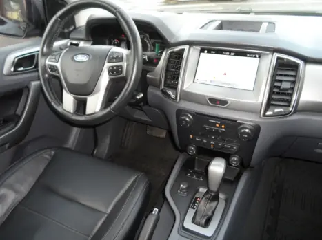 FORD Ranger 3.2 20V CABINE DUPLA 4X4 LIMITED AUTOM�TICO, Foto 10